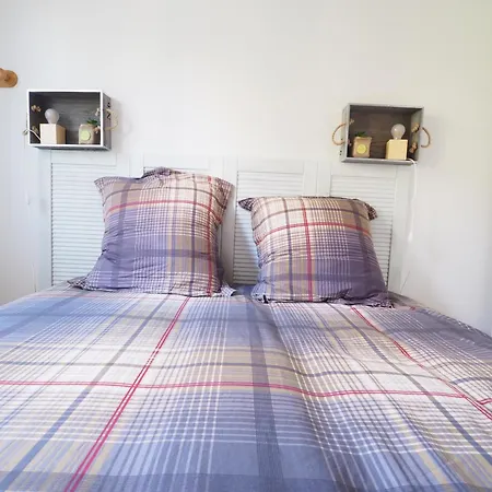 Daire T2 Rez-de-jardin Proche A Avec Parking - Fr-1-474-284